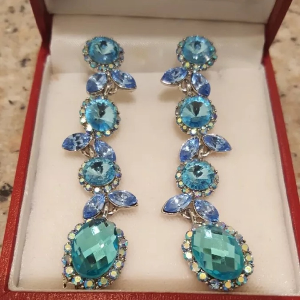 Crystal earrings